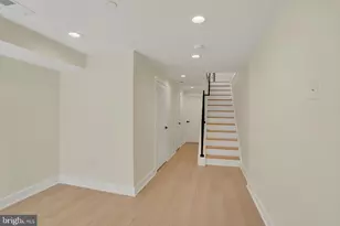 2621 Reed St, Philadelphia, PA 19146 - Photo 10