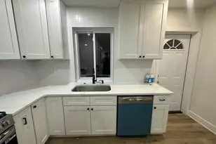539 McClellan St, Philadelphia, PA 19148 - Photo 2