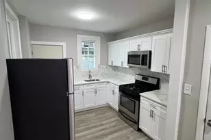 2003 S Norwood St, Philadelphia, PA 19145 - Photo 4