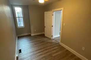 2003 S Norwood St, Philadelphia, PA 19145 - Photo 6