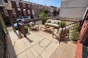 2662 Braddock St, Philadelphia, PA 19125 - Photo 2