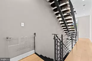 204 W Laurel St, Philadelphia, PA 19123 - Photo 28