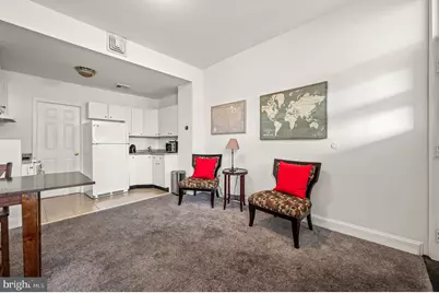 468 E Walnut Lane, Philadelphia, PA 19144 - Photo 2
