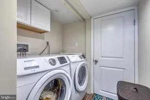2017 Pierce St, Philadelphia, PA 19145 - Photo 16