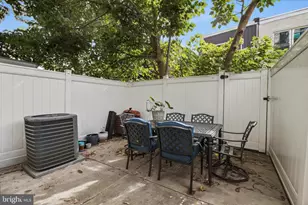 2228 Wilder St, Philadelphia, PA 19146 - Photo 34