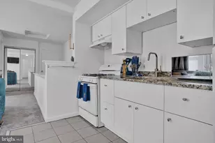 468 E Walnut Ln, Philadelphia, PA 19144 - Photo 6