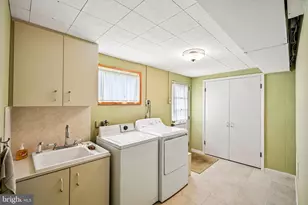 1008 Rennard St, Philadelphia, PA 19116 - Photo 28