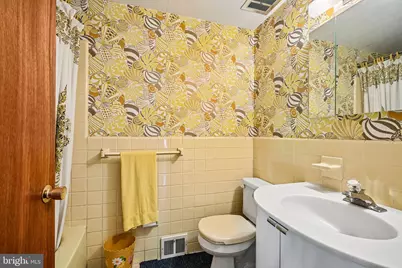 1008 Rennard Street, Philadelphia, PA 19116 - Photo 24