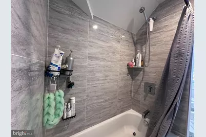 7347 Ryers Avenue, Philadelphia, PA 19111 - Photo 30