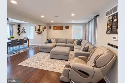 7347 Ryers Avenue, Philadelphia, PA 19111 - Photo 12