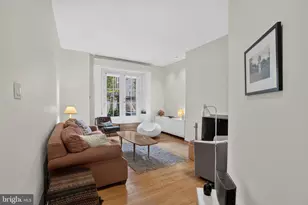 234 S 3rd St, Philadelphia, PA 19106 - Photo 2