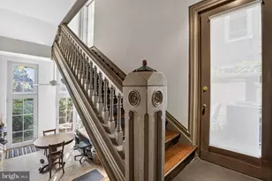 234 S 3rd St, Philadelphia, PA 19106 - Photo 4
