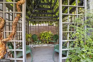 234 S 3rd St, Philadelphia, PA 19106 - Photo 8