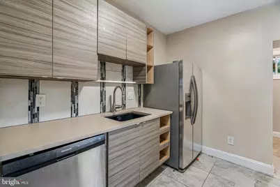 2255 Waterloo Street, Philadelphia, PA 19133 - Photo 6