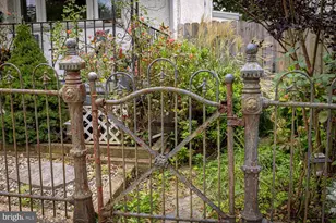 491 Hermitage St, Philadelphia, PA 19128 - Photo 36