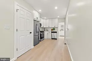 2611 S 12th St, Philadelphia, PA 19148 - Photo 6