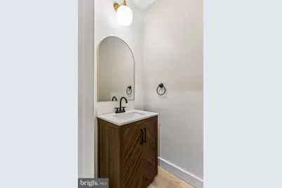 426 Moore Street, Philadelphia, PA 19148 - Photo 32
