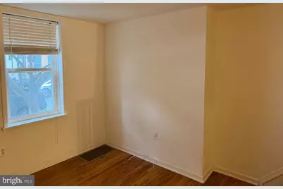 2143 E Sergeant Street E, Philadelphia, PA 19125 - Photo 6