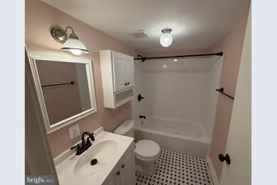 2143 E Sergeant Street E, Philadelphia, PA 19125 - Photo 14