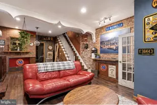 2500 Manton St, Philadelphia, PA 19146 - Photo 2