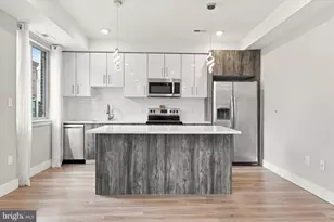2348 Mountain St, Philadelphia, PA 19145 - Photo 2