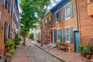 2417 Panama St, Philadelphia, PA 19103 - Photo 2