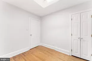 2417 Panama St, Philadelphia, PA 19103 - Photo 26