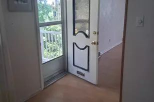 1889 Foster St, Philadelphia, PA 19116 - Photo 12
