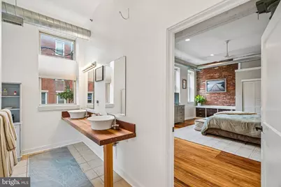 1311 S Carlisle Street #B, Philadelphia, PA 19146 - Photo 30