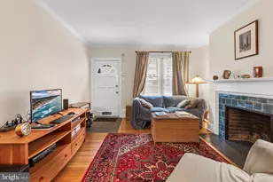 261 S Van Pelt St, Philadelphia, PA 19103 - Photo 6