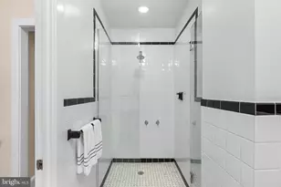 261 S Van Pelt St, Philadelphia, PA 19103 - Photo 16