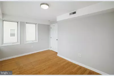 800 N 2nd Street #5, Philadelphia, PA 19123 - Photo 12