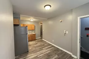 1711 N Gratz St, Philadelphia, PA 19121 - Photo 4