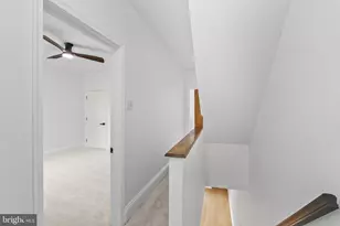 359 Conarroe St, Philadelphia, PA 19128 - Photo 10
