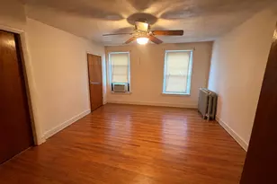 861 N Bambrey St, Philadelphia, PA 19130 - Photo 10