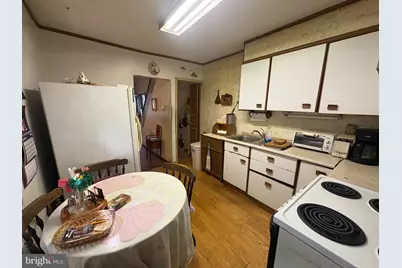 861 N Bambrey Street, Philadelphia, PA 19130 - Photo 6