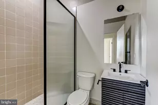 619 N 35th St, Philadelphia, PA 19104 - Photo 2