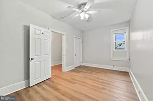 586 Martin St, Philadelphia, PA 19128 - Photo 12