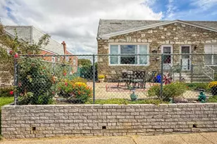 1609 Placid St, Philadelphia, PA 19152 - Photo 2