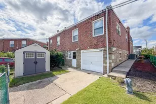 1609 Placid St, Philadelphia, PA 19152 - Photo 28