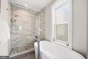 2311 Madison Square, Philadelphia, PA 19146 - Photo 22