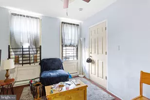 526 W Cambria St, Philadelphia, PA 19133 - Photo 2