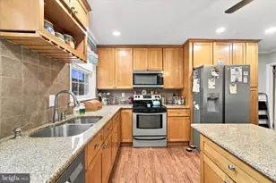3318 Lansing St, Philadelphia, PA 19136 - Photo 6