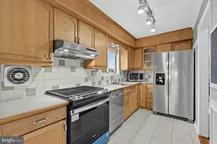 15126 Kovats Dr, Philadelphia, PA 19116 - Photo 8