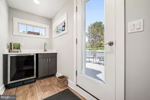 109 W Gravers Ln, Philadelphia, PA 19118 - Photo 20
