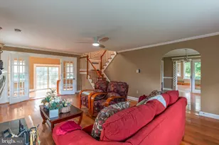 694 Welsh Rd, Philadelphia, PA 19115 - Photo 14