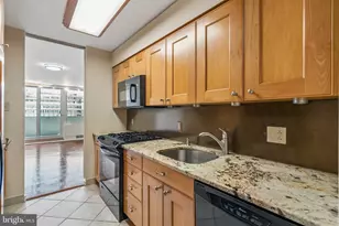 604 S Washington Square, Philadelphia, PA 19106 - Photo 10