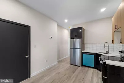 2041 N 8th Street #A, Philadelphia, PA 19122 - Photo 2