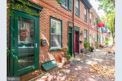 306 N Lawrence Street, Philadelphia, PA 19106 - Photo 1