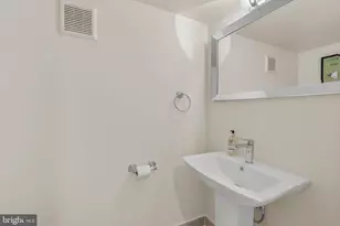 2215 League St, Philadelphia, PA 19146 - Photo 14